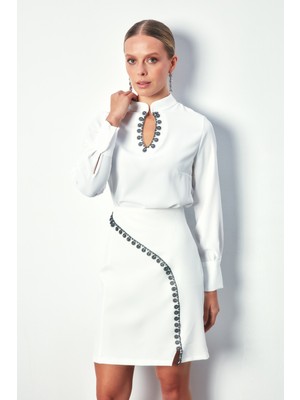 Sateen Yaka Damla Detaylı Bluz - Ekru