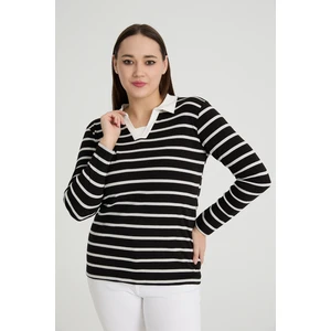 Büyük Beden Pamuklu Likralı V Yaka Basic Siyah Beyaz Bluz