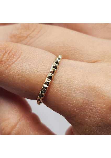 Gümüş Yüzük - Minimal Sıralı Piramit Tasarım 925 Ayar Gümüş Yüzük fiyatları