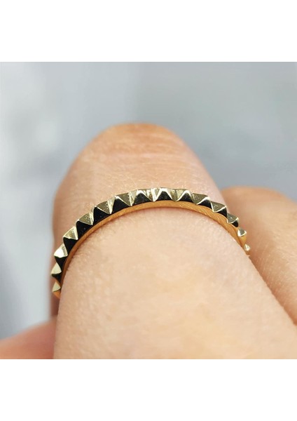 Gümüş Yüzük - Minimal Sıralı Piramit Tasarım 925 Ayar Gümüş Yüzük fırsatları