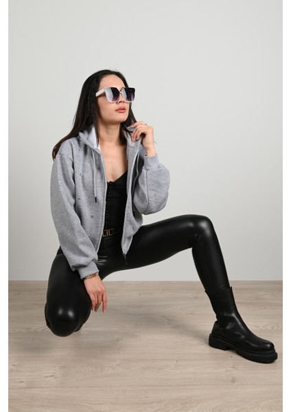 Kadın Taş Detaylı Kapüşonlu Fermuarlı Sweatshirt 1639-24