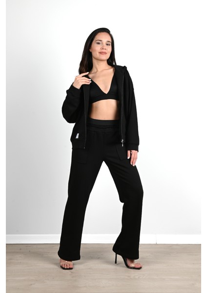 Kadın Cepli Eşofman Takımı Kapüşon Detaylı Pamuk Konforlu ve Şık modelleri