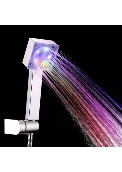 Üç Renk Tarzı Banyo Renk Değiştiren LED Duş Başlığı Işık Parlayan Automatoror Değişen El Su Tasarrufu Yüksek Basınçlı Duş (Yurt Dışından)