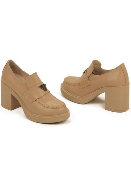 Kadın Deri 8 cm Platform Topuk Şık Ayakkabı