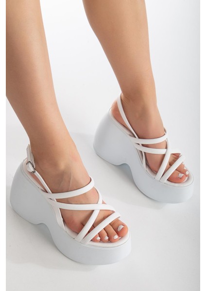 Suins Elenor Kadın Dolgu Taban Bantlı Sandalet modelleri