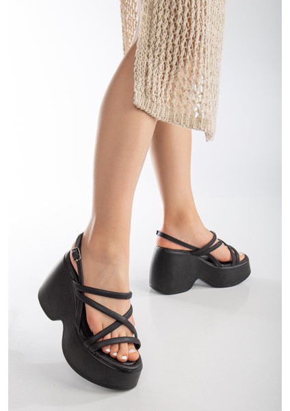 Suins Elenor Kadın Dolgu Taban Bantlı Sandalet modelleri