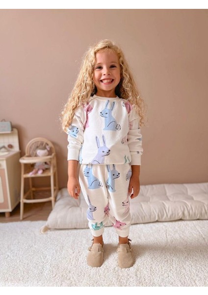 Tavşan Baskılı Pijama