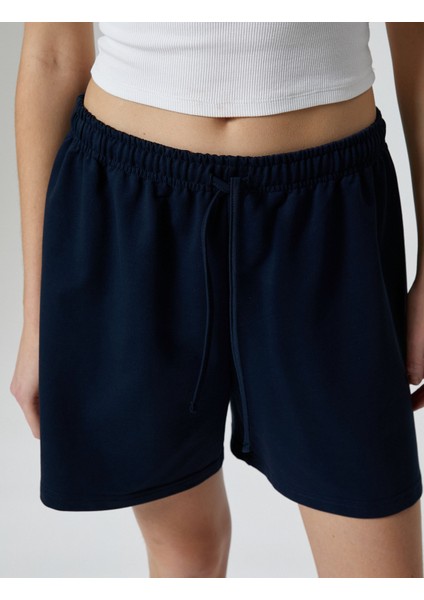 Beli Bağlamalı Şort Rahat Kalıp indirimleri