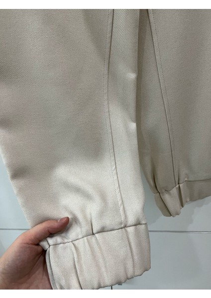 Kadın Paçaları ve Beli Lastikli Şık Pantolon fırsatları