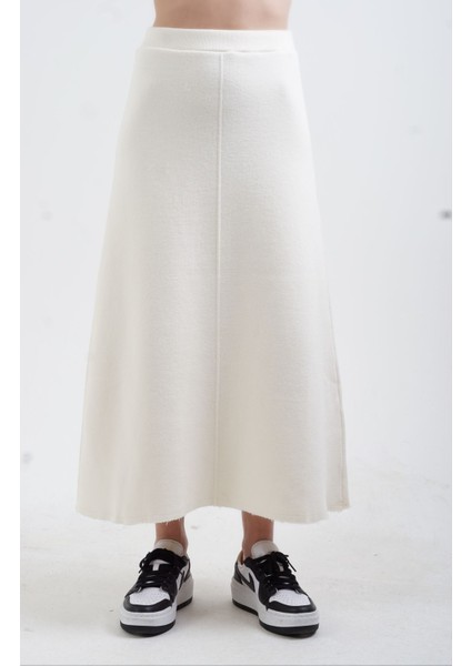 Krem Triko Evaze Etek fiyatları