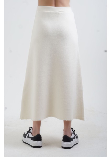 Krem Triko Evaze Etek indirimleri