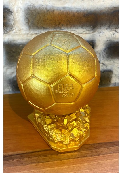 Ballon D'or (15 cm Boyunda)-Hediye Paketi ile Beraber Beton Biblo