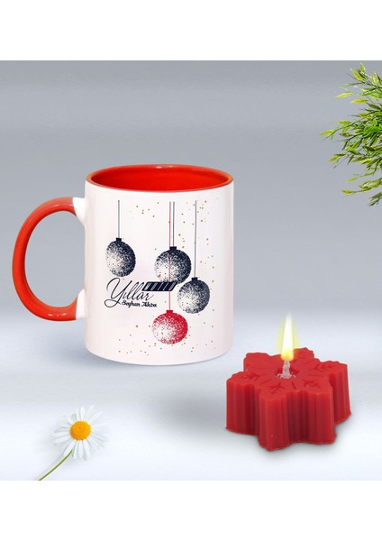 Yılbaşı Hediyesi Bk Gift Kişiye Özel Yeni Yıl Tasarımlı Kırmızı Kupa Bardak ve Kırmızı Kar Tanesi Kokulu Mum Hediye Seti-11, Sevgiliye, Arkadaşa Hediye