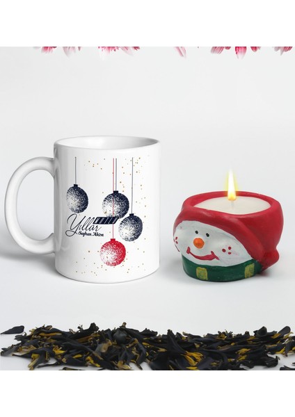 Yılbaşı Hediyesi Bk Gift Kişiye Özel Yeni Yıl Tasarımlı Beyaz Kupa Bardak ve El Yapımı Kardan Adam Kokulu Mum Hediye Seti-11, Sevgiliye, Arkadaşa Hediye