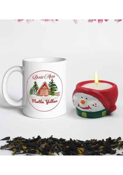 Yılbaşı Hediyesi Bk Gift Kişiye Özel Yeni Yıl Tasarımlı Beyaz Kupa Bardak ve El Yapımı Kardan Adam Kokulu Mum Hediye Seti-13, Sevgiliye, Arkadaşa Hediye