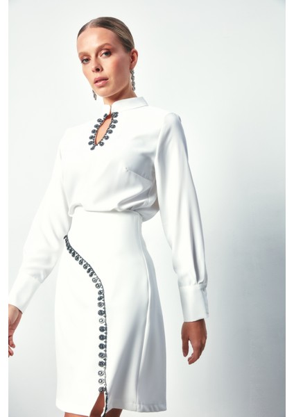 Yaka Damla Detaylı Bluz - Ekru modelleri