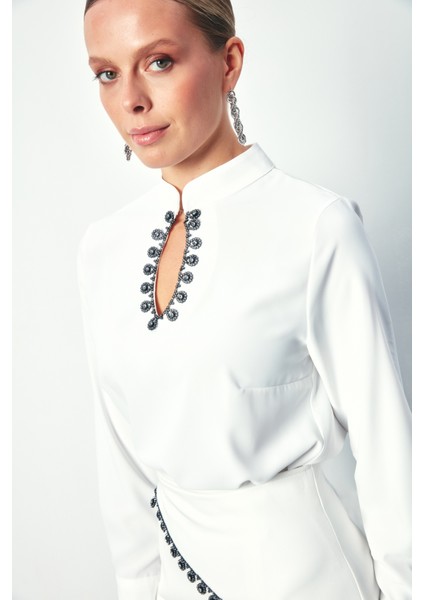 Yaka Damla Detaylı Bluz - Ekru fırsatları