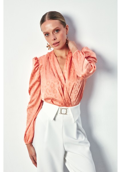 Kruvaze Desenli Bodysuit Bluz - Somon fırsatları