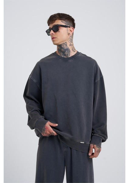 Yıkamalı Oversize Sweatshirt Siyah