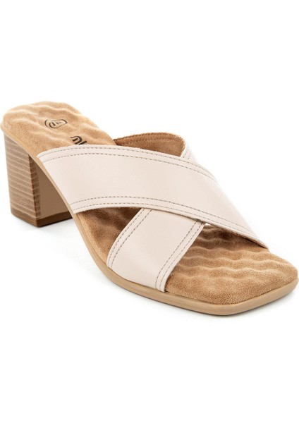 Ikaria Anatomik Taban Kadın Terlik fiyatları