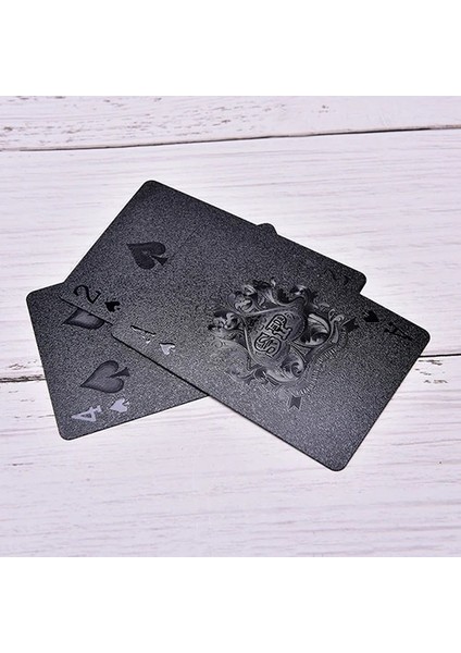 Siyah Stil Hot!1 Set Deck Poker Waterproof Plastic Pvc Playing Cards Set Black Gold Color Poker Card Sets Classic Tricks Tool Poker Games (Yurt Dışından) indirimleri