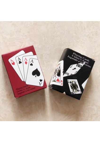 No.1 Tarzı 1 Parça Mini Sevimli Poker Kartları Oyun Oynarken Yaratıcı Çocuk Hediye Açık Tırmanma Seyahat Aksesuarları 5.3*3.8 cm (Yurt Dışından) fırsatları