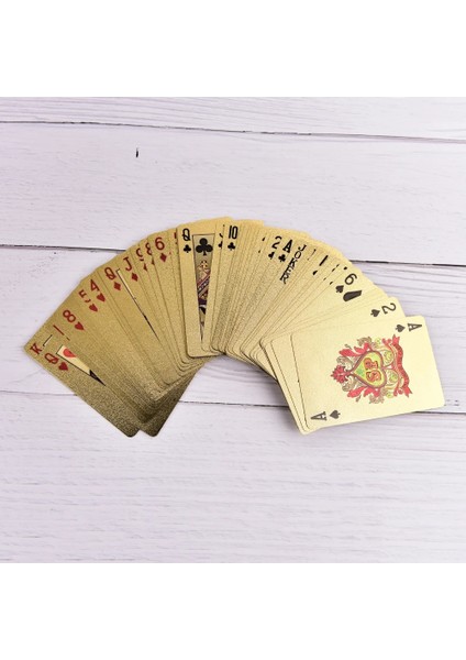 Altın Tarzı Sıcak Moda Su Geçirmez Altın Renk Poker Kartları Muhteşem Lüks Folyo Kaplama Ekose Oyun Kartları Güverte Sihirli Kart Parti Oyunları (Yurt Dışından) fırsatları