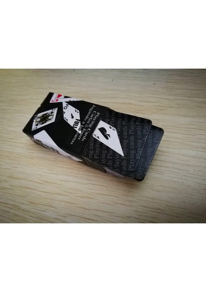 Bir Stil Mini Sevimli Poker Ev Dekorasyon Poker Kartları Oyun Oynarken Yaratıcı Çocuk Hediye Açık Tırmanma Seyahat Aksesuarları (Yurt Dışından)