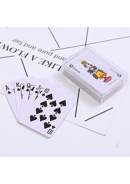 Beyaz Stil Taşınabilir Mini Oyun Kartları Küçük Poker Açık Seyahat Mze Pokers Dışında Ilginç Oyun Karton Oyunu (Yurt Dışından) modelleri
