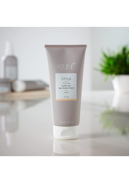 Style Ultra Gel N°88 Ultra Yüksek Tutuşlu Parlak Jöle 27442