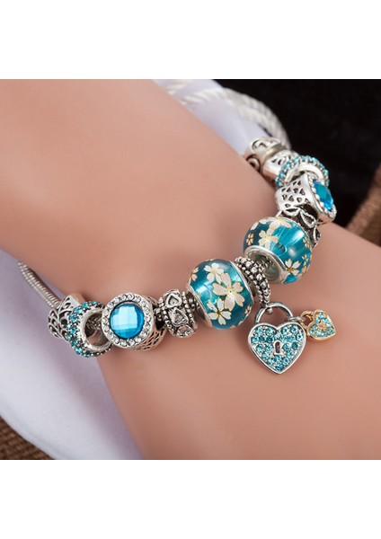 Kadın Charm Bileklik, Kalp Kolye Mavi Kristal Boncuklu Yılan Kemik Zinciri, Hazine Kutusu Tokalı Bileklik, Çoğu Bileğe Uyuyor, Kadınlar Için En Iyi Tatil Hediyeleri (Boyut: 17CM) (Yurt Dışından) modelleri