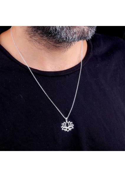 925 Ayar Gümüş Lotus Çiçekli Erkek Kolye fiyatları