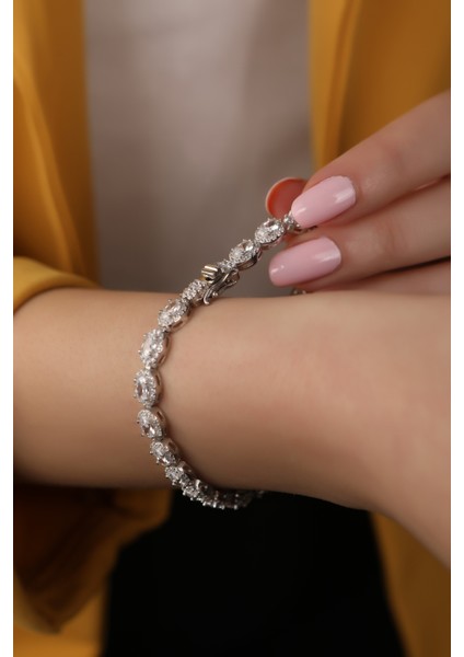 925 Ayar Oval Pırlanta Montur Kutu Kilitli Su Yolu Bileklik 18CM fırsatları