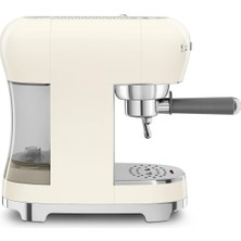 Smeg ECF02CREU Krem Espresso Kahve Makinesi