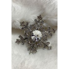 Kar Tanesi Elbise Yaka Broşu