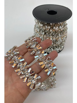 Hayalperest Boncuk Saçaklı Püsküllü Beyoğlu Taşlı Şerit Bordür Aplik