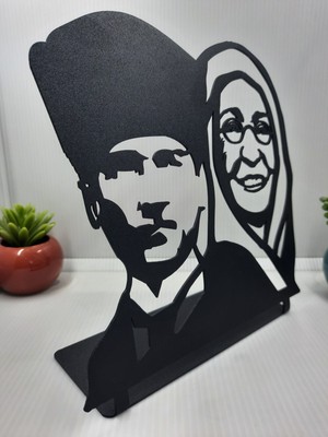 Gowpenart Dizayn Atatürk ve Annesi Zübeyde Hanım Masaüstü Metal Biblo/ev-Ofis Dekoru/hediye BIBLO/20X20 cm