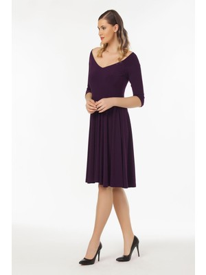 Laranor Prenses Yaka Hareketli Etek Detay Elbise 44 - Mürdüm