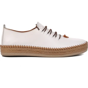 394163 Beyaz Hakiki Deri Kadın Günlük Ayakkabı GENİŞ KALIP