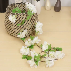Yapay Çiçek Bahar Dalı Sarmaşık Japon Kiraz Çiçekli 230 cm 18 Çiçekli 1.kalite Dolanabilen Model