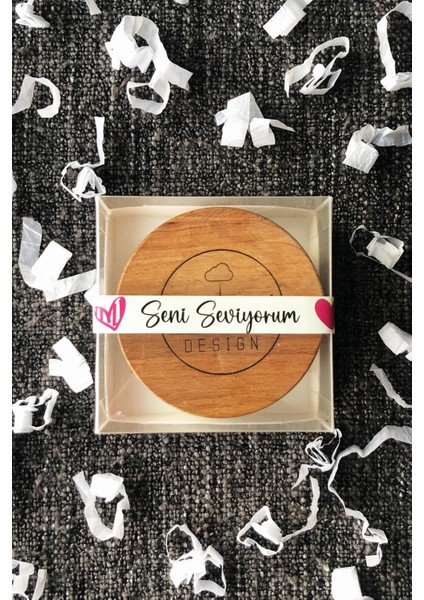 Sevgililer Gününe Özel Tropik Çiçek Kokulu Romantik Pembe Mor Kalpli Cam Kavanozda Ahşap Kapaklı Mum modelleri