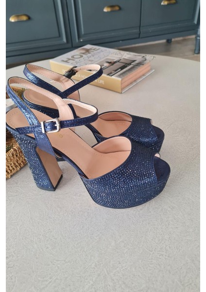 036 4183 Topukla Kadın Platformlu Taşlı Abiye Ayakkabı modelleri