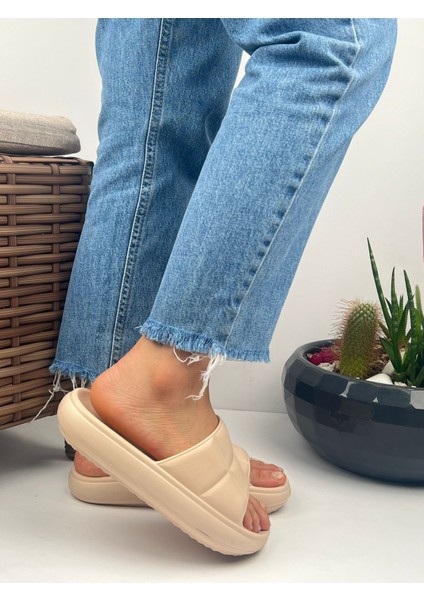 Soelite Hm Model Yumuşak Tabanlı Unisex Slide Bahçe Plaj Havuz Deniz Yazlık Günlük Terlik