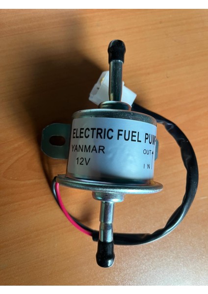 Evrensel Yakıt Pompası 12 Volt