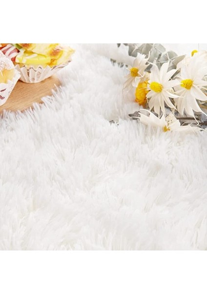 Beyaz Oval Post Halı Peluş Yumuşak Kaymaz Dot Taban fırsatları