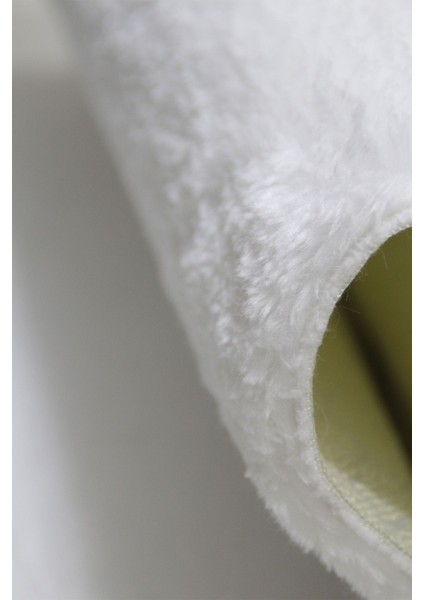 Beyaz Oval Post Halı Peluş Yumuşak Kaymaz Dot Taban indirimleri