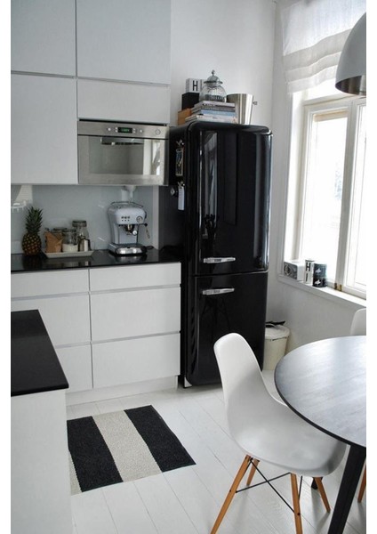 Parlak Siyah Yapışkanlı Folyo 122 Cm X 7 Mt fiyatları