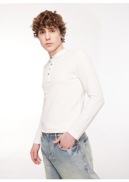 Bisiklet Yaka Beyaz Erkek T-Shirt DT10495_SLIM Fit Uzun Kollu Yarım fiyatları