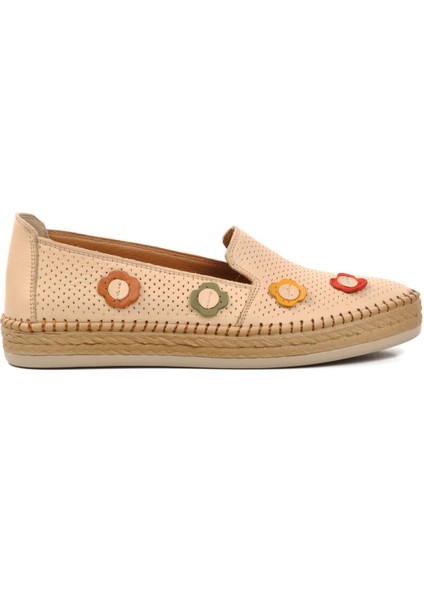 394164 Bej Hakiki Deri Kadın Günlük Ayakkabı GENİŞ KALIP fiyatları