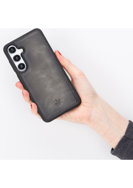 Samsung S24 Plus Lucca Deri Arka Telefon Kılıfı